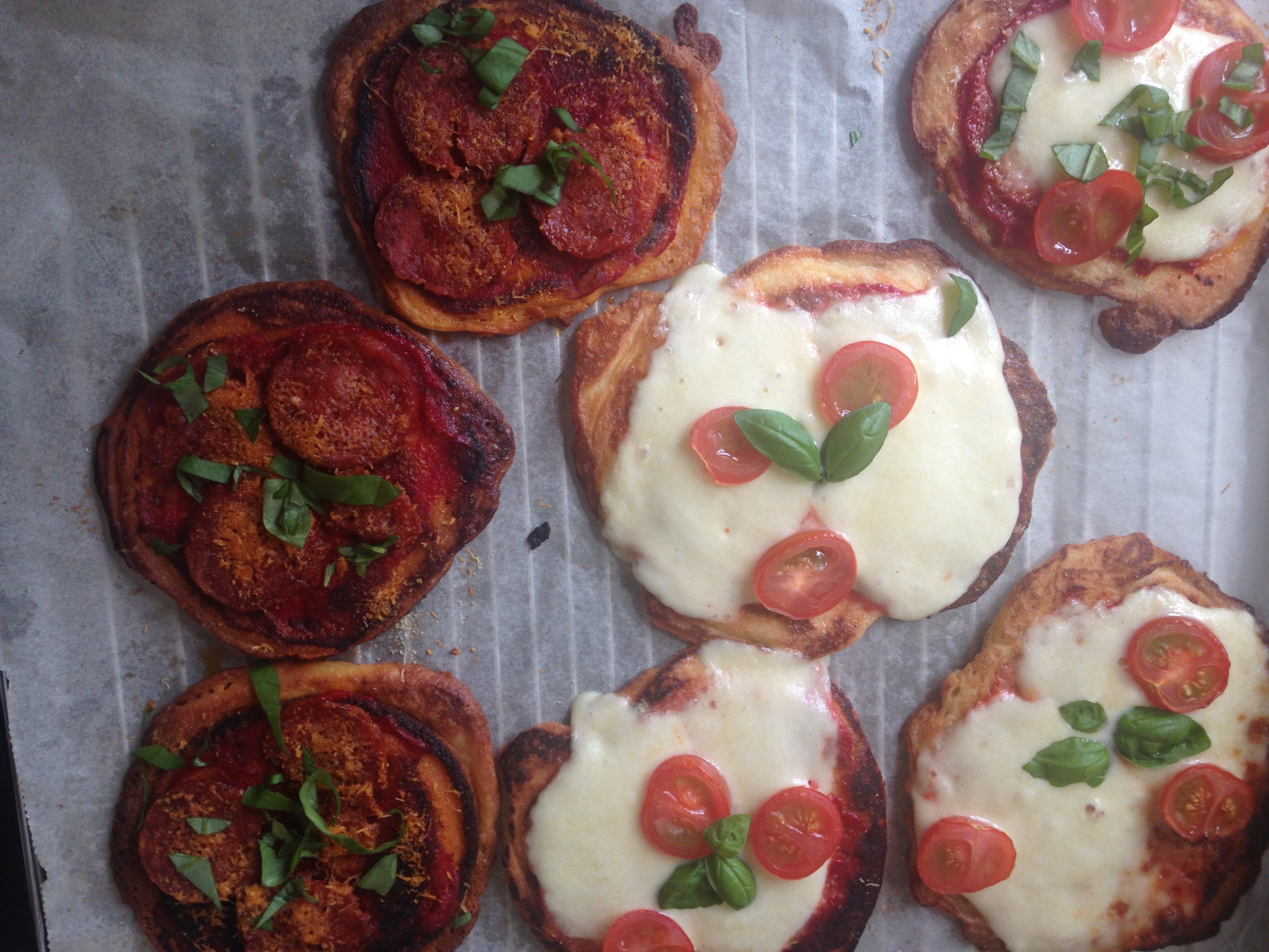 Keto mini pizza's