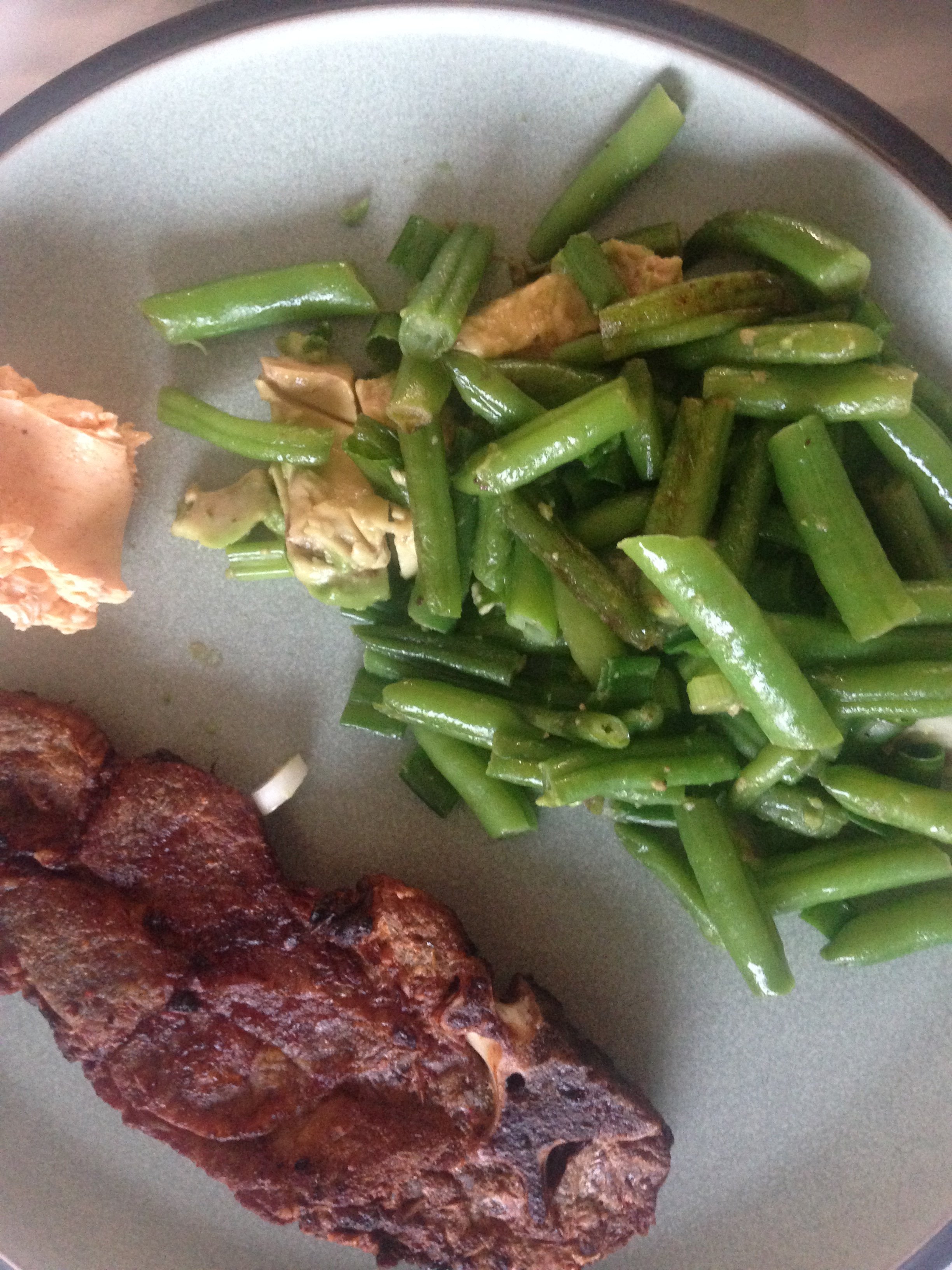 Keto diner - Chipotle karbonade, paprika boter en groene groenten.