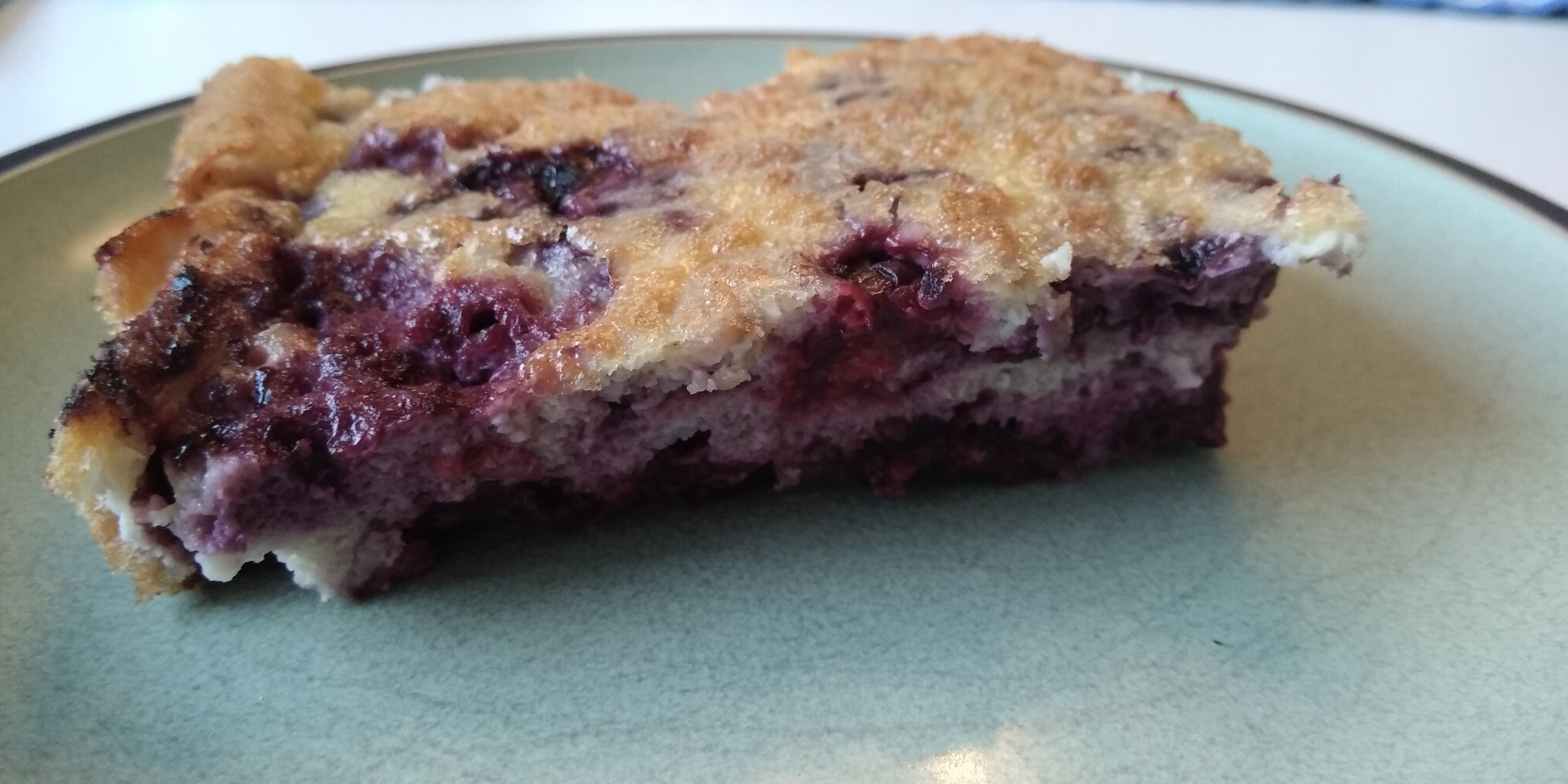 Keto: bramen clafouti zonder toegevoegde suiker of zoetstoffen