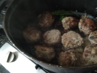 Maak je eigen keto gehaktballen