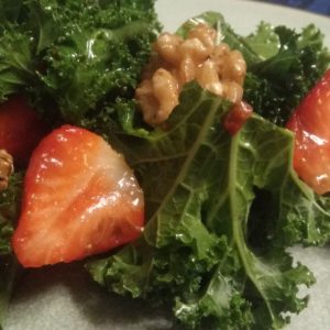 Lekkere keto salade met boerenkool