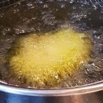 kibbeh in olijfolie frituren
